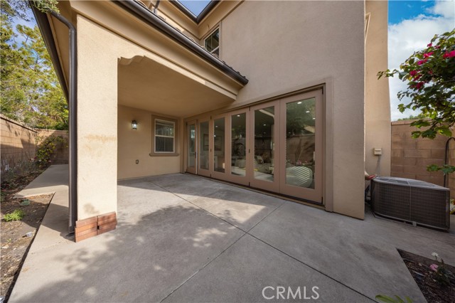 151 Coyote Brush, Irvine CA: https://media.crmls.org/medias/8b4b4d66-7523-42c2-9551-f11113696117.jpg
