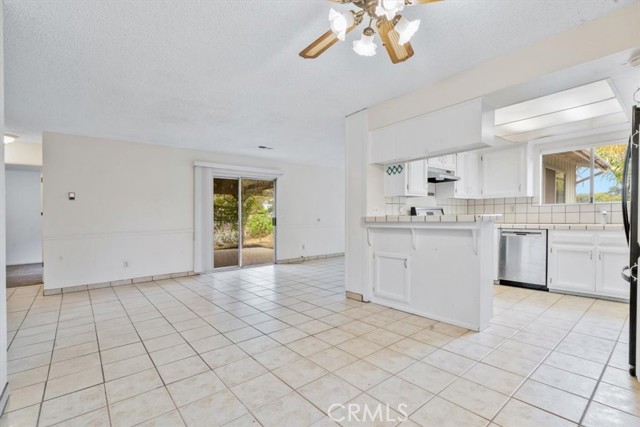 155 Walnut Street, Arroyo Grande CA: https://media.crmls.org/medias/8b4bf834-9c6f-442c-af81-7ff149798ddf.jpg