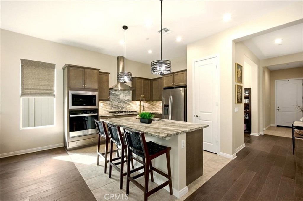 MLS #OC25225065 image #12