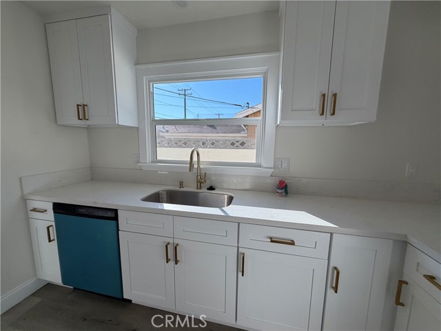 Detail Gallery Image 23 of 57 For 4128 Ostrom, Lakewood,  CA 90713 - 3 Beds | 2 Baths