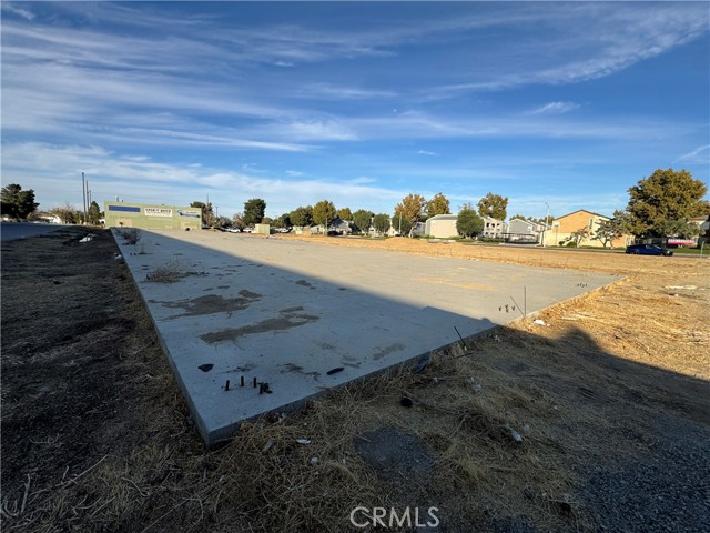 43525 Gadsden Avenue, Lancaster, California 93534, ,Land,For Sale,43525 Gadsden Avenue,CRIN24224994