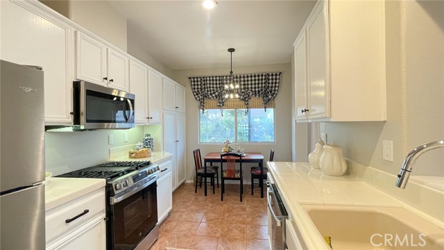 Detail Gallery Image 16 of 30 For 13661 St Eastbridge, Westminster,  CA 92683 - 3 Beds | 2 Baths