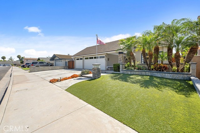 Image 3 for 20381 Meander Ln, Huntington Beach, CA 92646