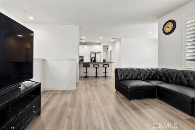 2777 E Bordeaux Drive, Ontario CA: https://media.crmls.org/medias/8b4eb2ca-817f-4bad-becb-1d6561dba2ca.jpg