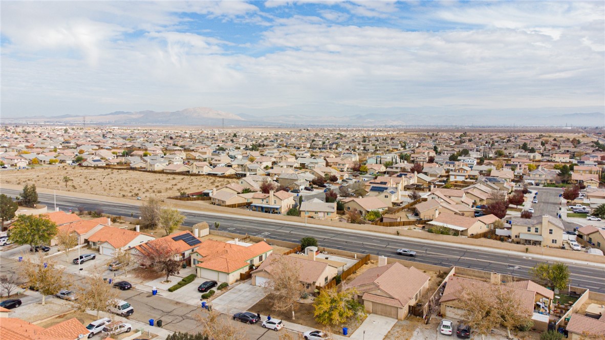 14553 Agave Way, Adelanto, California 92301, 3 Bedrooms Bedrooms, ,2 BathroomsBathrooms,Residential Purchase,For Sale,Agave,CV21263061