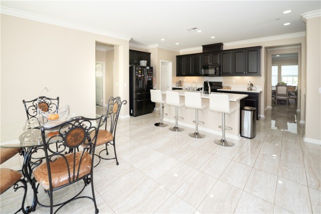 Detail Gallery Image 13 of 64 For 21047 Iron Rail, Riverside,  CA 92507 - 5 Beds | 2/1 Baths