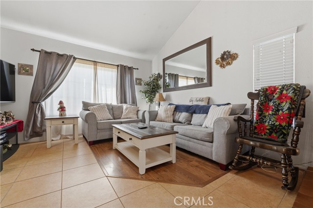 Detail Gallery Image 16 of 50 For 13463 Blackdeer, Corona,  CA 92883 - 3 Beds | 2 Baths