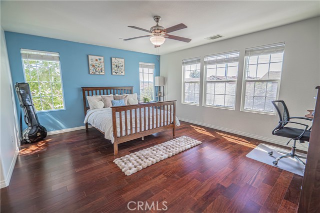 Detail Gallery Image 23 of 56 For 28267 N via Sonata Dr, Valencia,  CA 91354 - 3 Beds | 3 Baths