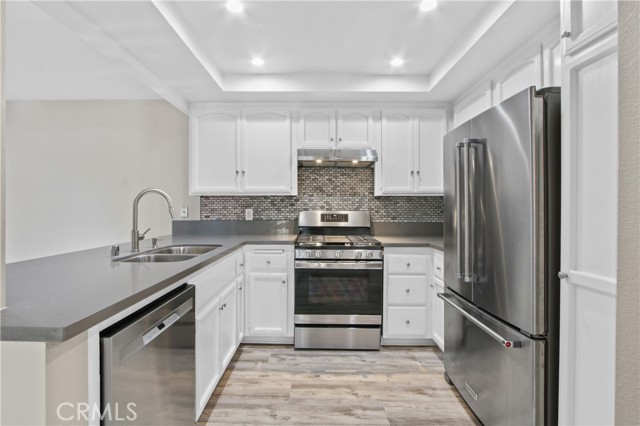 Detail Gallery Image 1 of 42 For 1246 W Park Western Dr #35,  San Pedro,  CA 90732 - 2 Beds | 2 Baths