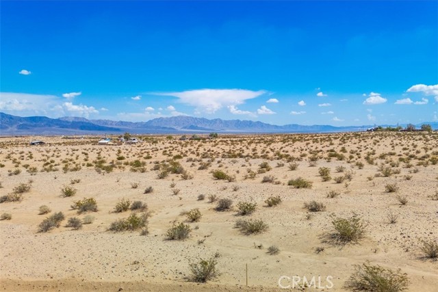 0 Allen Avenue, 29 Palms CA: https://media.crmls.org/medias/8b531b72-8e41-48b1-b7e8-39224203f828.jpg