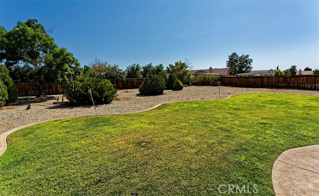 Detail Gallery Image 39 of 52 For 20403 Sundance Rd, Apple Valley,  CA 92308 - 3 Beds | 2/1 Baths