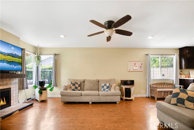 Detail Gallery Image 6 of 41 For 10330 Orange St, Rancho Cucamonga,  CA 91737 - 4 Beds | 2 Baths