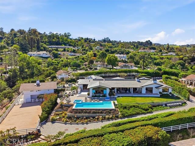 38 Saddleback, Rolling Hills CA: https://media.crmls.org/medias/8b5433c8-4869-4f58-a950-48d2712817bd.jpg