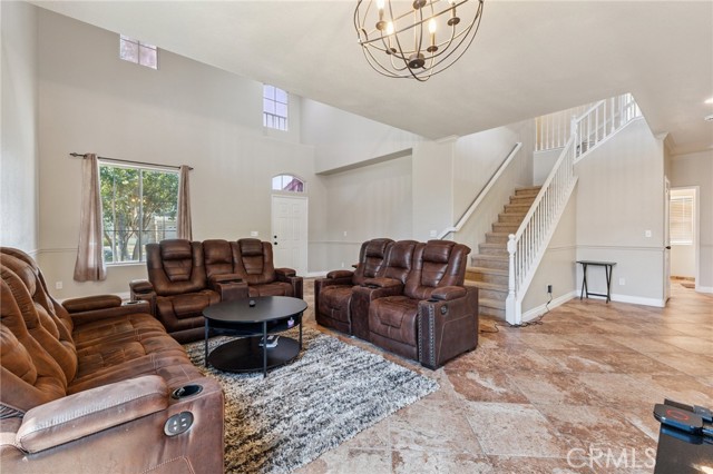 Detail Gallery Image 17 of 36 For 7538 N Erie Ave, Fresno,  CA 93722 - 5 Beds | 3 Baths
