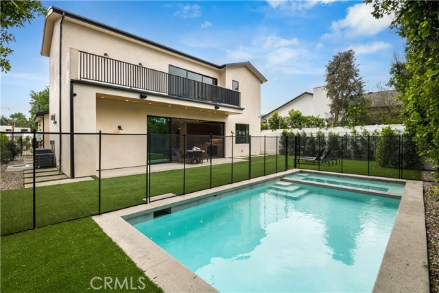 Detail Gallery Image 28 of 54 For 5929 Melvin Ave, Tarzana,  CA 91356 - 5 Beds | 6 Baths