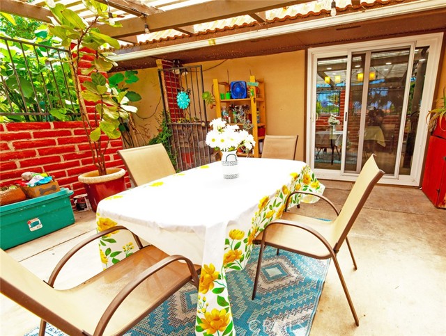 23356 Via San Miguel, Aliso Viejo CA: https://media.crmls.org/medias/8b544ca8-012e-4d39-a57f-c203cdaa818c.jpg