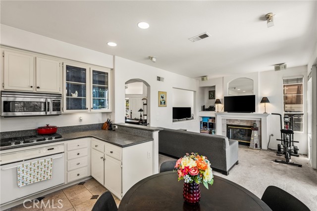 Detail Gallery Image 23 of 64 For 993 S Dylan Way, Anaheim Hills,  CA 92808 - 3 Beds | 2/1 Baths