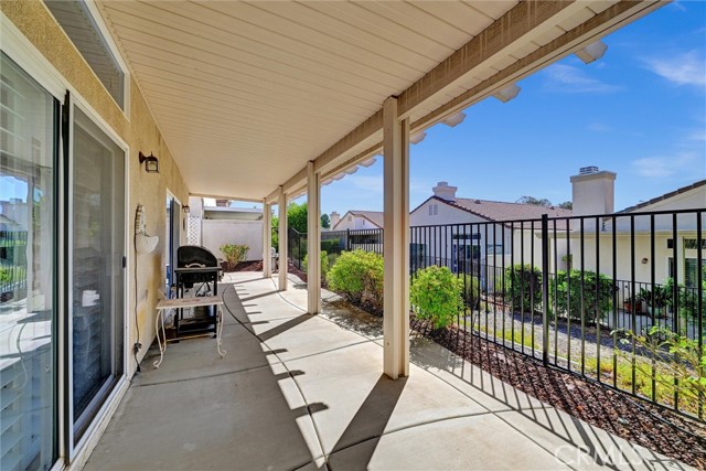 Detail Gallery Image 8 of 34 For 39946 via Graziana, Murrieta,  CA 92562 - 3 Beds | 2 Baths
