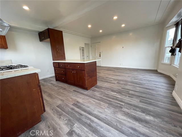 Detail Gallery Image 8 of 15 For 3968 Arlington Ave #1/2,  Los Angeles,  CA 90008 - 1 Beds | 1 Baths