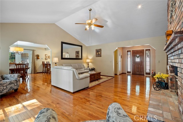 Image 7 of 43 For 6150 Firethorn Circle