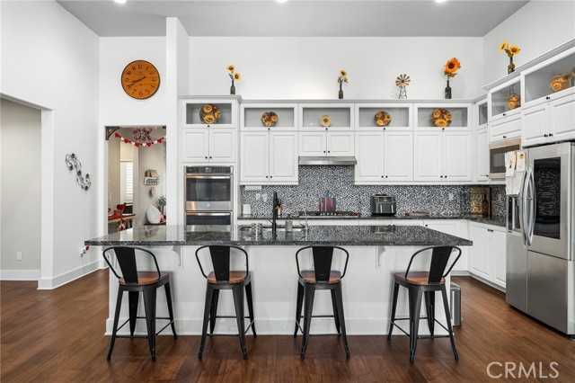 Detail Gallery Image 4 of 24 For 35256 Thorpe Trl, Beaumont,  CA 92223 - 3 Beds | 3 Baths