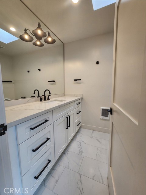 Detail Gallery Image 33 of 36 For 120 S Francisca Ave #6,  Redondo Beach,  CA 90277 - 2 Beds | 2 Baths