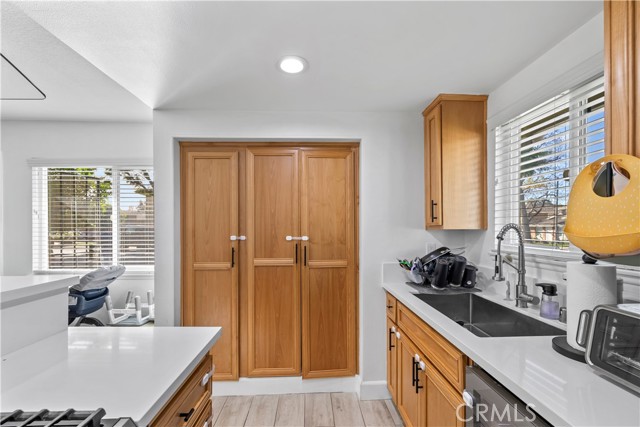 Detail Gallery Image 5 of 26 For 2451 College, La Verne,  CA 91750 - 2 Beds | 1 Baths