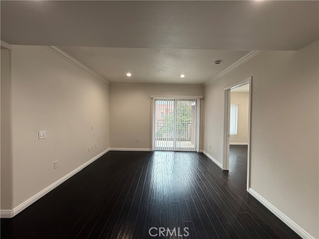 Detail Gallery Image 15 of 30 For 332 S Virgil #201,  Los Angeles,  CA 90020 - 3 Beds | 2 Baths