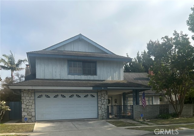 2009 Swan Drive, Costa Mesa CA: https://media.crmls.org/medias/8b5a6077-4fe3-4f3f-945a-a204ca11663b.jpg