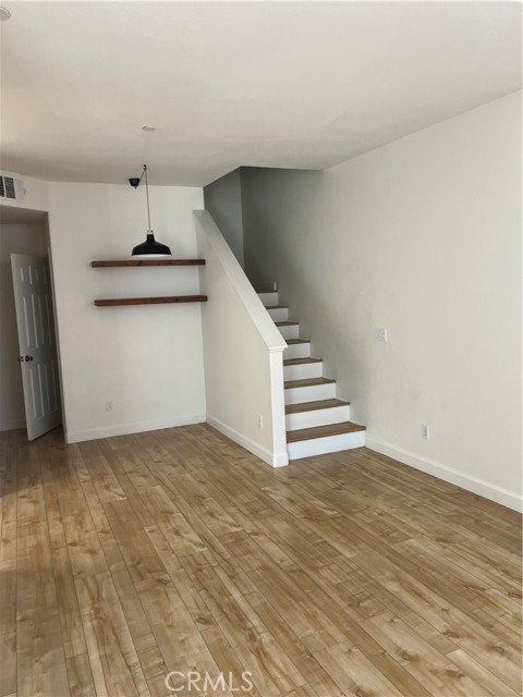 Detail Gallery Image 6 of 19 For 1555 Orange Ave #1307,  Redlands,  CA 92373 - 3 Beds | 2/1 Baths