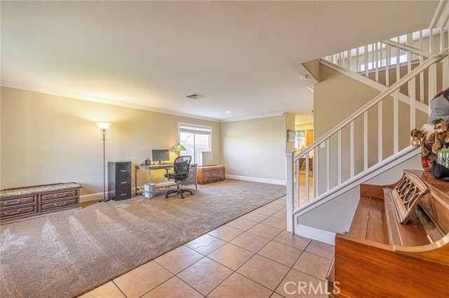 Detail Gallery Image 4 of 62 For 45620 17th, Lancaster,  CA 93534 - 4 Beds | 3 Baths