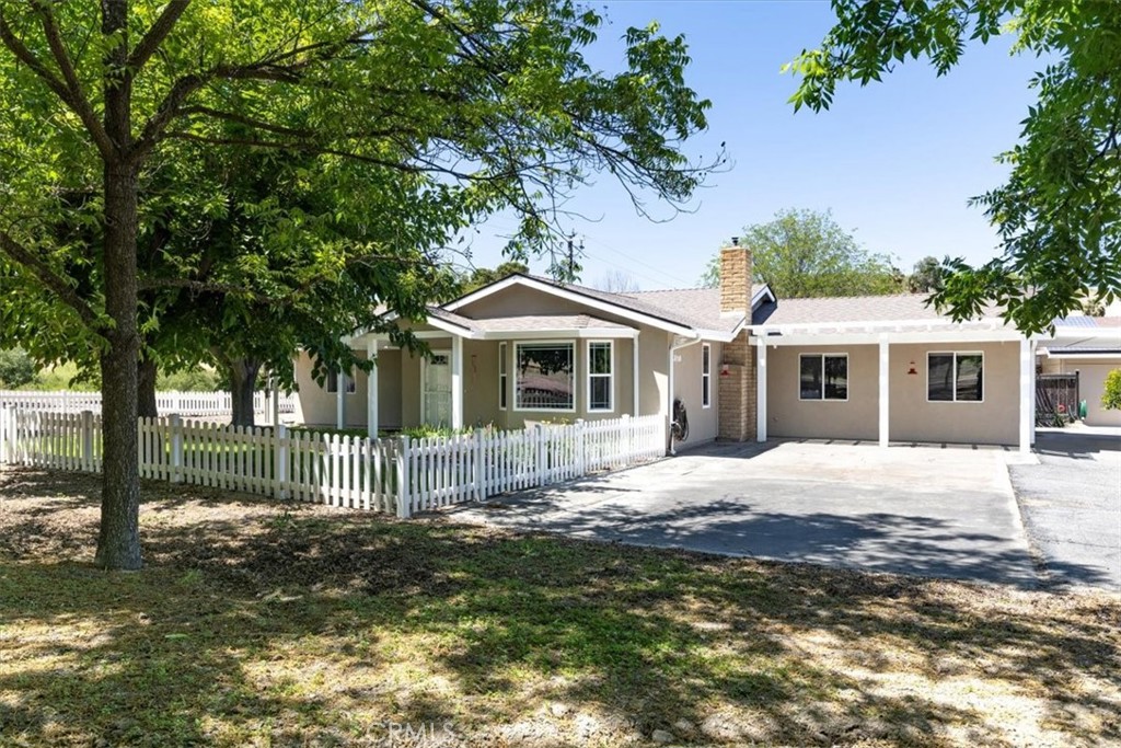 3110 Nacimiento Lake Drive