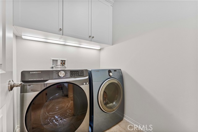 52 Norwich, Irvine CA: https://media.crmls.org/medias/8b5beea4-e45b-41d0-b495-a744ff5f13a9.jpg