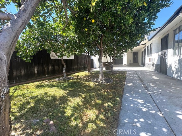 7892 8th Street, Buena Park CA: https://media.crmls.org/medias/8b5cbfa4-a497-479d-bcff-478d47f1e180.jpg
