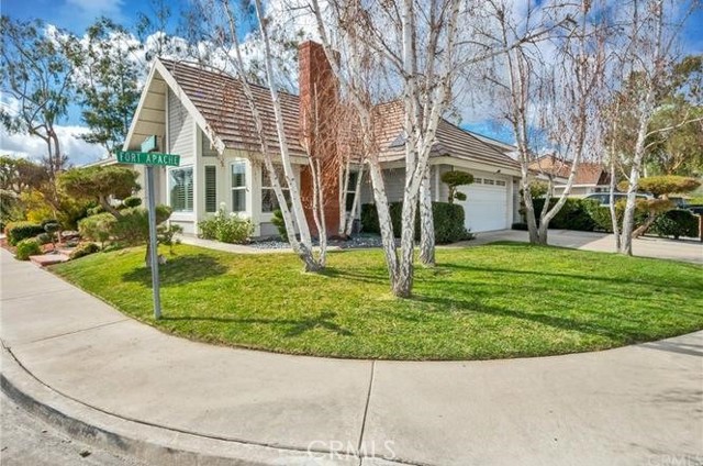 Detail Gallery Image 1 of 34 For 26942 Fort Apache Cir, Lake Forest,  CA 92630 - 3 Beds | 2 Baths