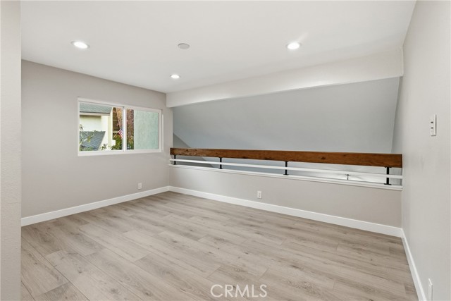 Detail Gallery Image 20 of 28 For 25302 Neptune Dr, Dana Point,  CA 92629 - 4 Beds | 2/1 Baths