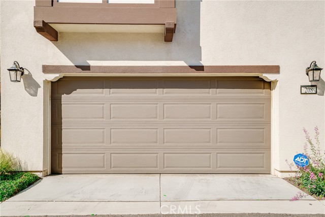 Detail Gallery Image 30 of 38 For 208 Bonita Ln, Rialto,  CA 92376 - 3 Beds | 2/1 Baths