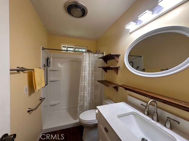 Image 5 of 28 For 41141 Oak Drive