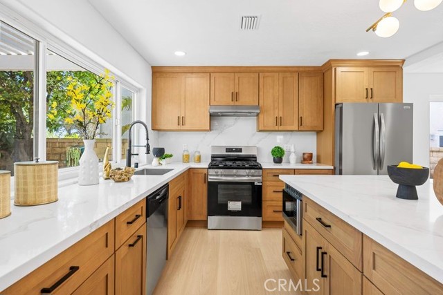22982 Cecelia, Mission Viejo CA: https://media.crmls.org/medias/8b60e08a-1076-4762-a838-770db392321b.jpg