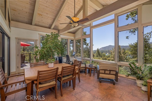 Detail Gallery Image 9 of 69 For 38800 Fawn Point Ln, Bass Lake,  CA 93604 - 5 Beds | 3/1 Baths