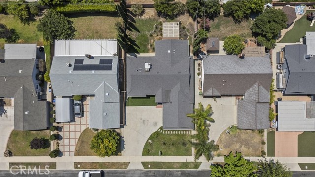Detail Gallery Image 1 of 33 For 20356 Gresham St, Los Angeles,  CA 91306 - 4 Beds | 2/1 Baths