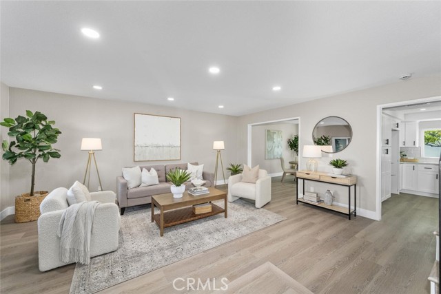 Detail Gallery Image 7 of 67 For 5122 Toulouse Dr, La Palma,  CA 90623 - 5 Beds | 3 Baths