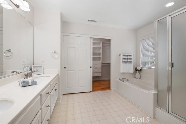 Detail Gallery Image 23 of 39 For 50 Linhaven, Irvine,  CA 92602 - 4 Beds | 2/1 Baths