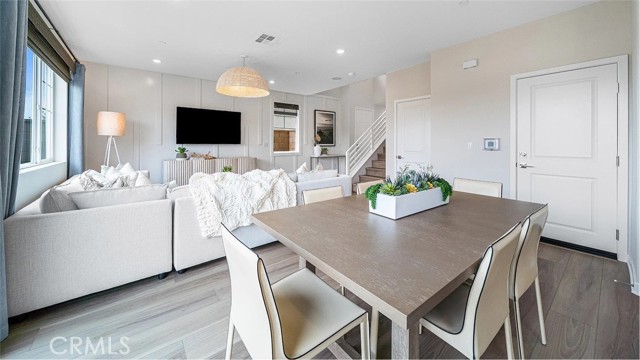 3278 Silo Paseo, Ontario CA: https://media.crmls.org/medias/8b616fcb-601b-43fe-adad-225edd8a97ba.jpg