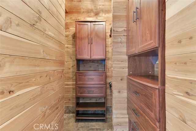 Detail Gallery Image 19 of 42 For 17716 Nordhoff St, Northridge,  CA 91325 - 4 Beds | 2 Baths