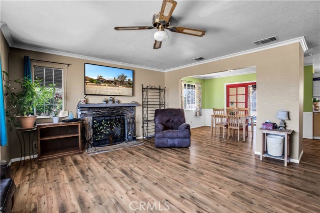 Detail Gallery Image 8 of 48 For 58682 Sun Mesa Dr, Yucca Valley,  CA 92284 - 3 Beds | 2 Baths