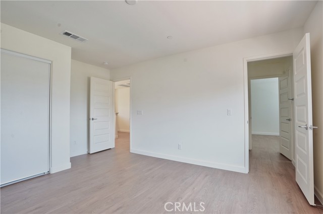 Detail Gallery Image 10 of 19 For 139 Grove Ct, Perris,  CA 92571 - 3 Beds | 2/1 Baths