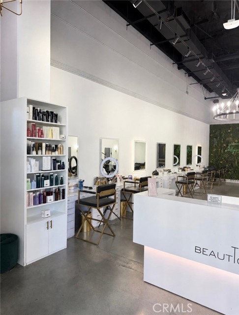  Commercial for Sale in North Hollywood, California