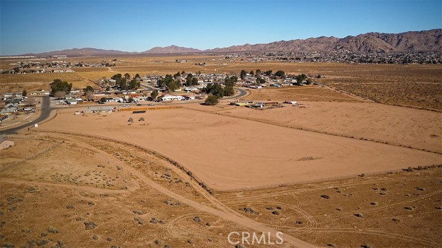 Detail Gallery Image 33 of 41 For 21787 Mescalero Rd, Apple Valley,  CA 92307 - 3 Beds | 2 Baths