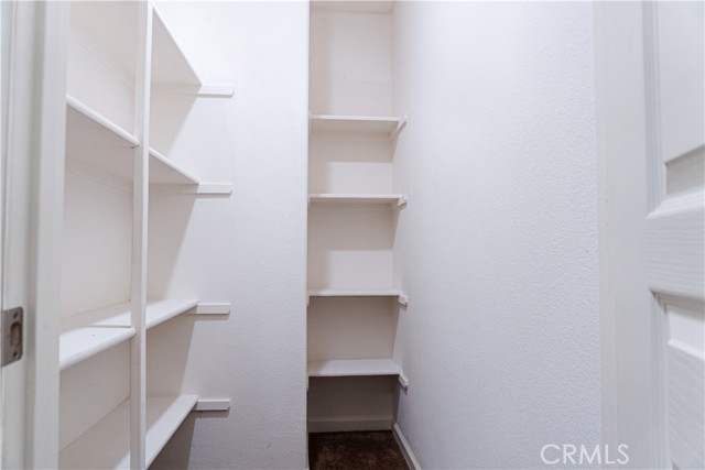 Detail Gallery Image 34 of 42 For 3935 E Myrtle Ave, Visalia,  CA 93292 - 4 Beds | 3 Baths